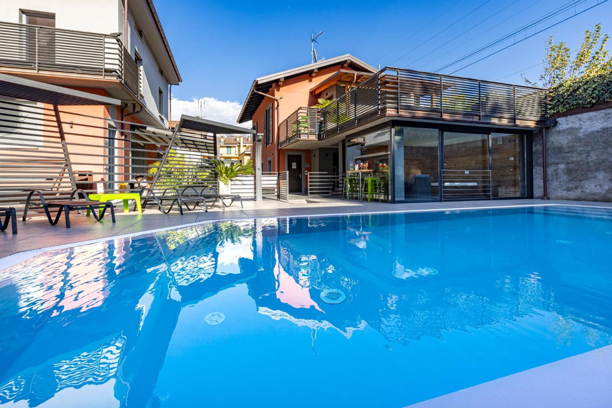 The Lake Home Colico Bagian luar foto